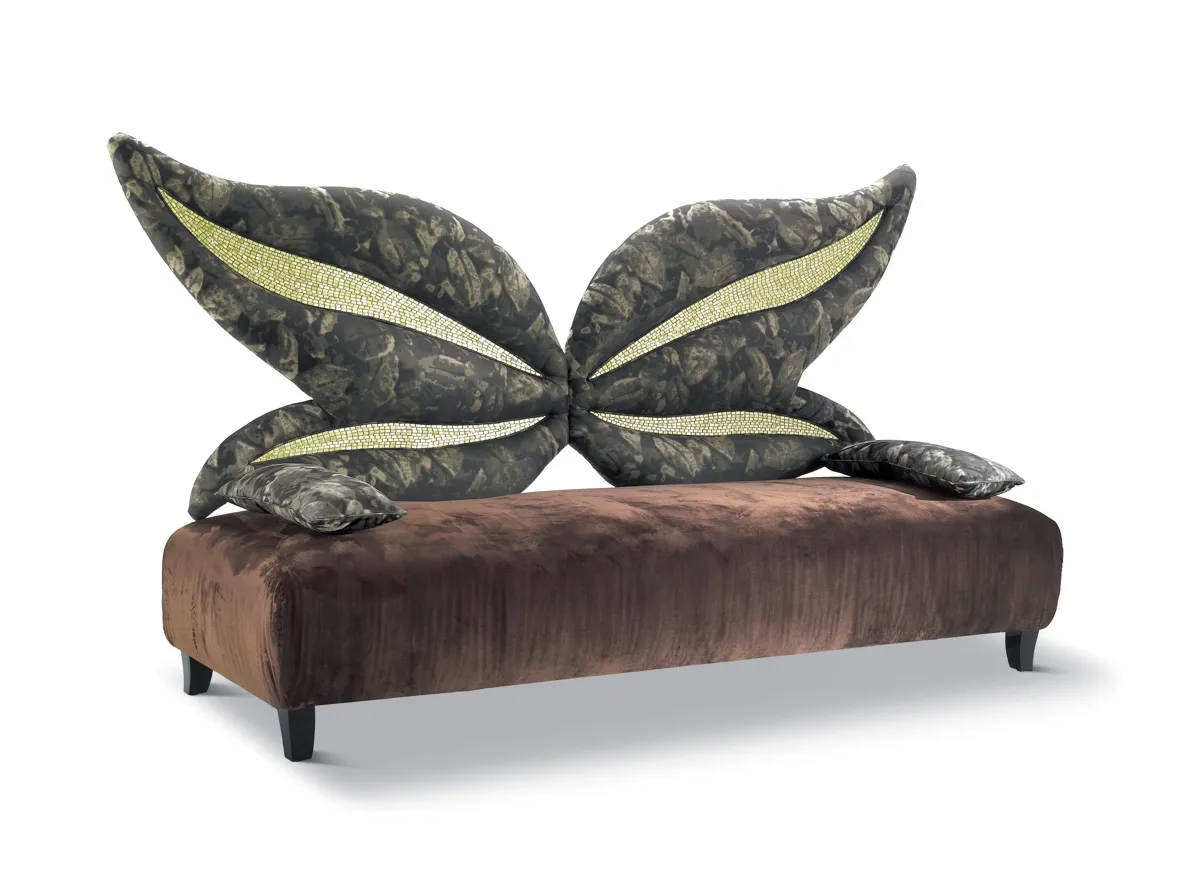 gallery-intro-Madame Butterfly Sofa